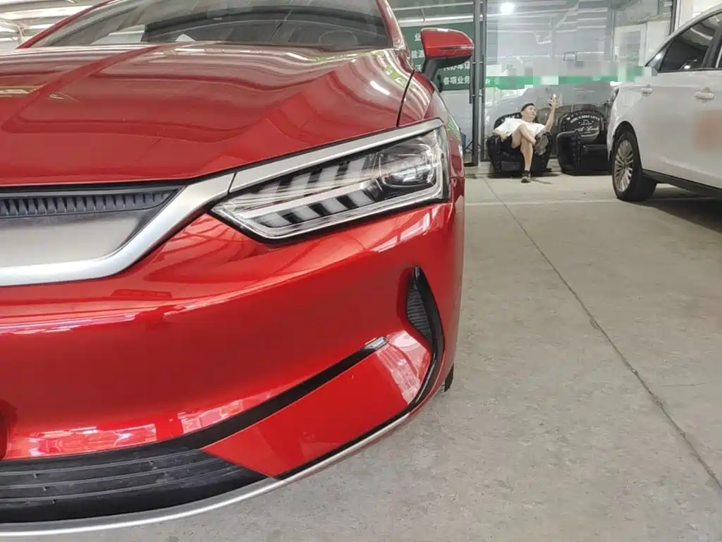 BYD Qin PLUS 2023 — фото 24