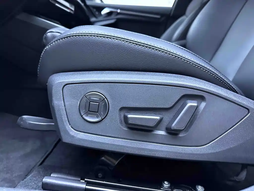 Audi A3 2022 — фото 15