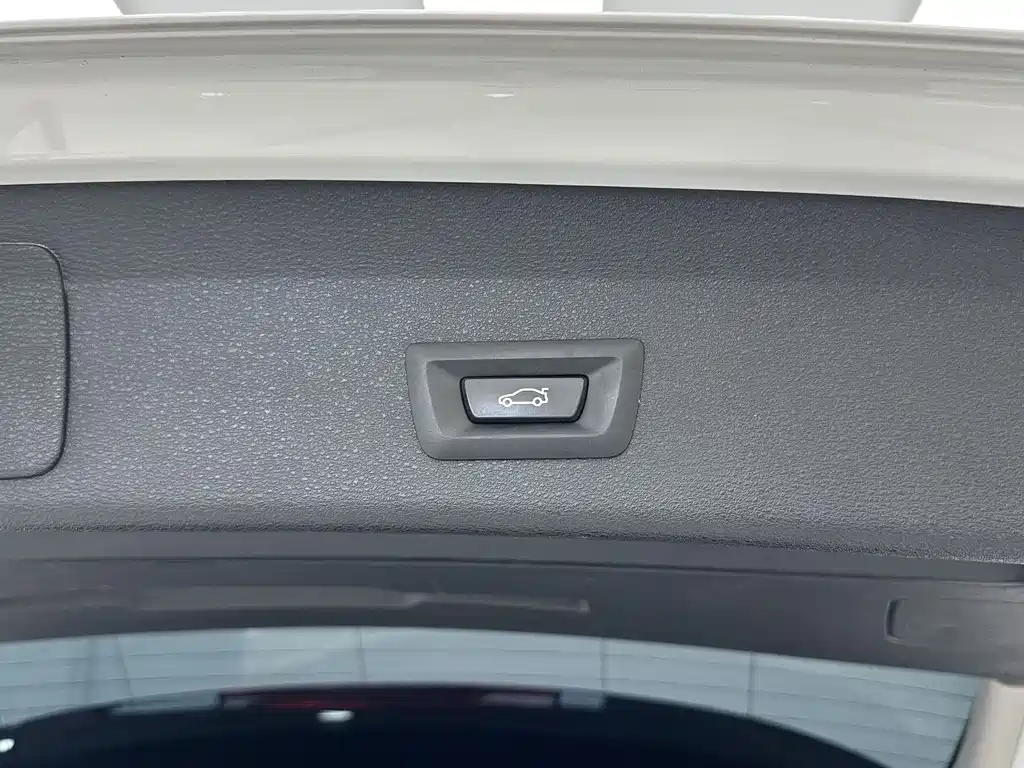BMW X1 2022 — фото 15