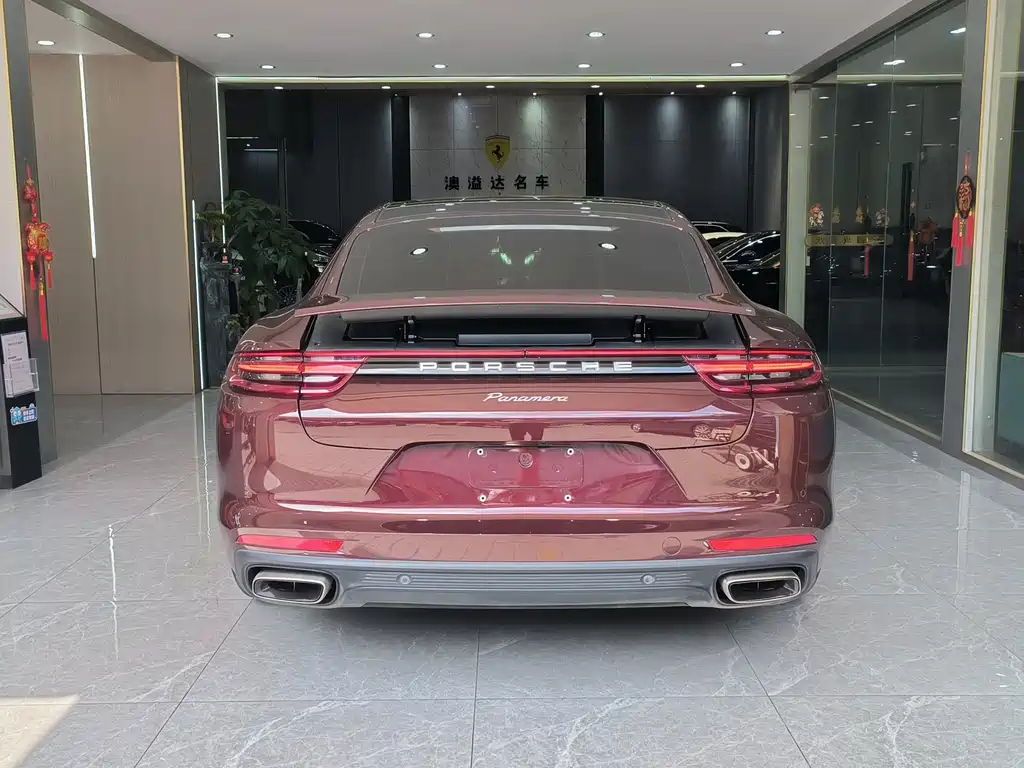 Porsche Panamera 2020 — фото 17