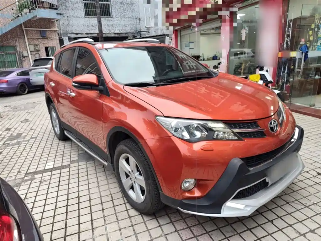Toyota RAV4 2014 — фото 21