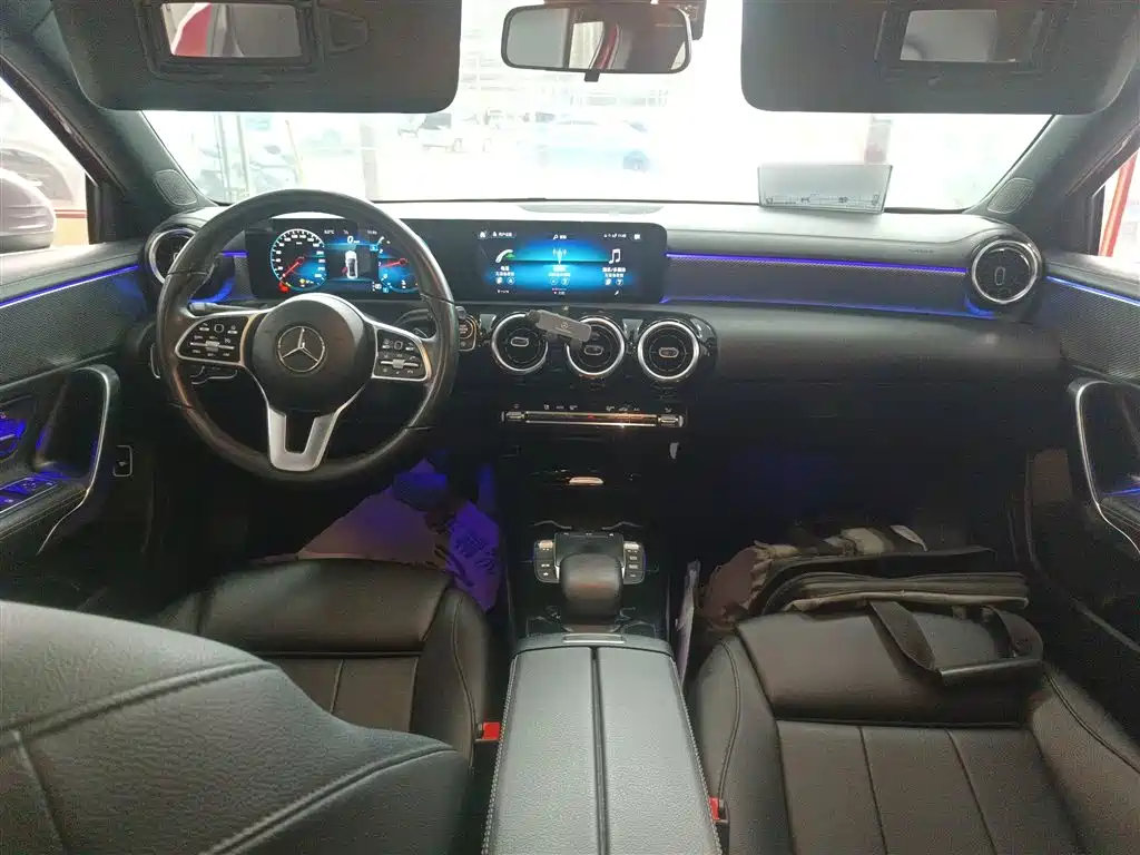 Mercedes-Benz A-Class 2021 — фото 11