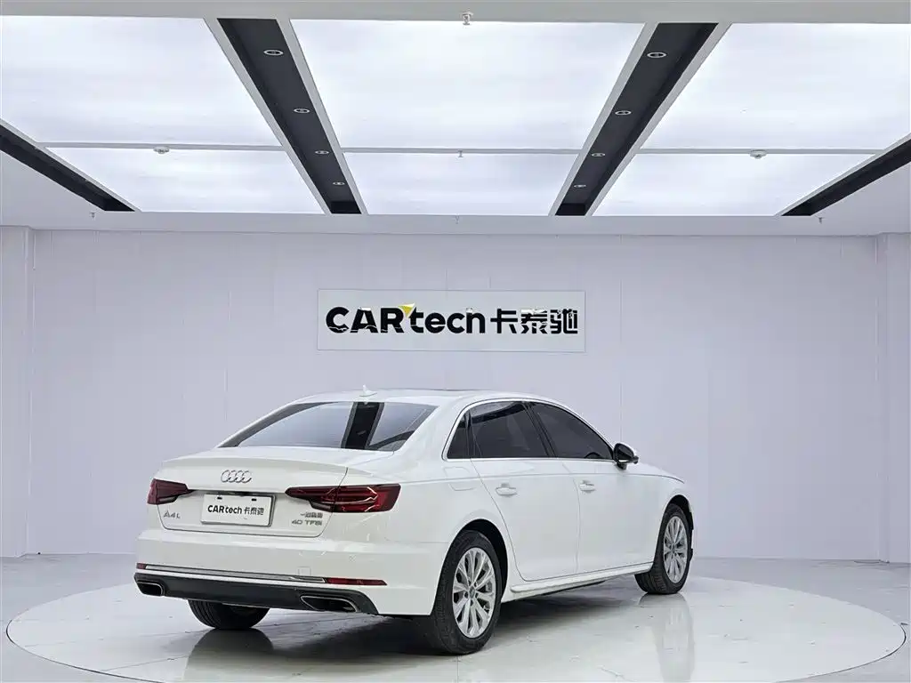 Audi A4L 2019 — фото 5