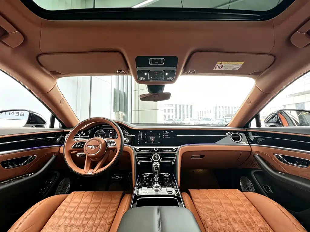 Bentley Flying Spur 2022 — фото 9