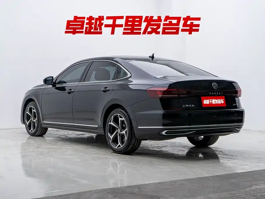 Volkswagen Passat 2024