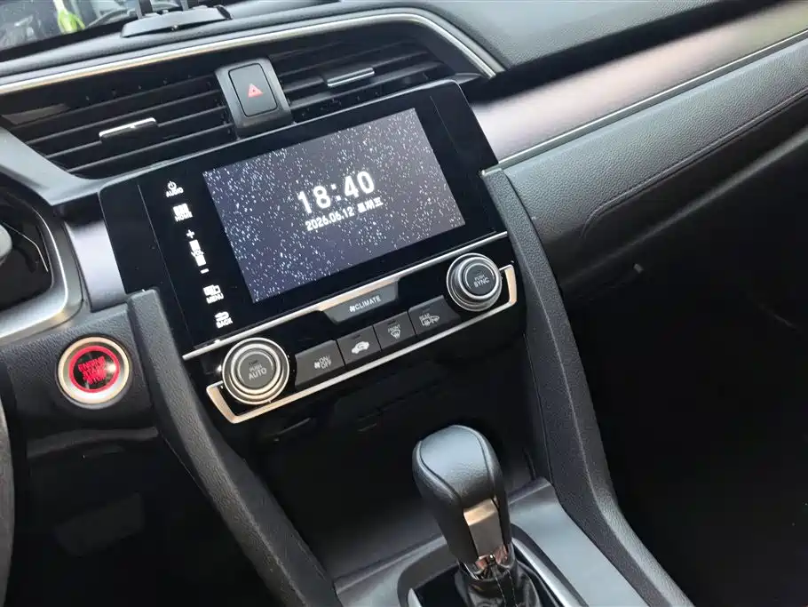 Honda Civic 2019 — фото 13