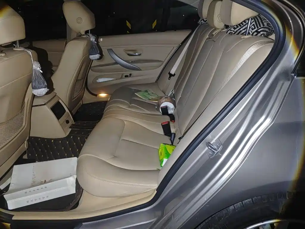 BMW 3 Series 2015 — фото 14