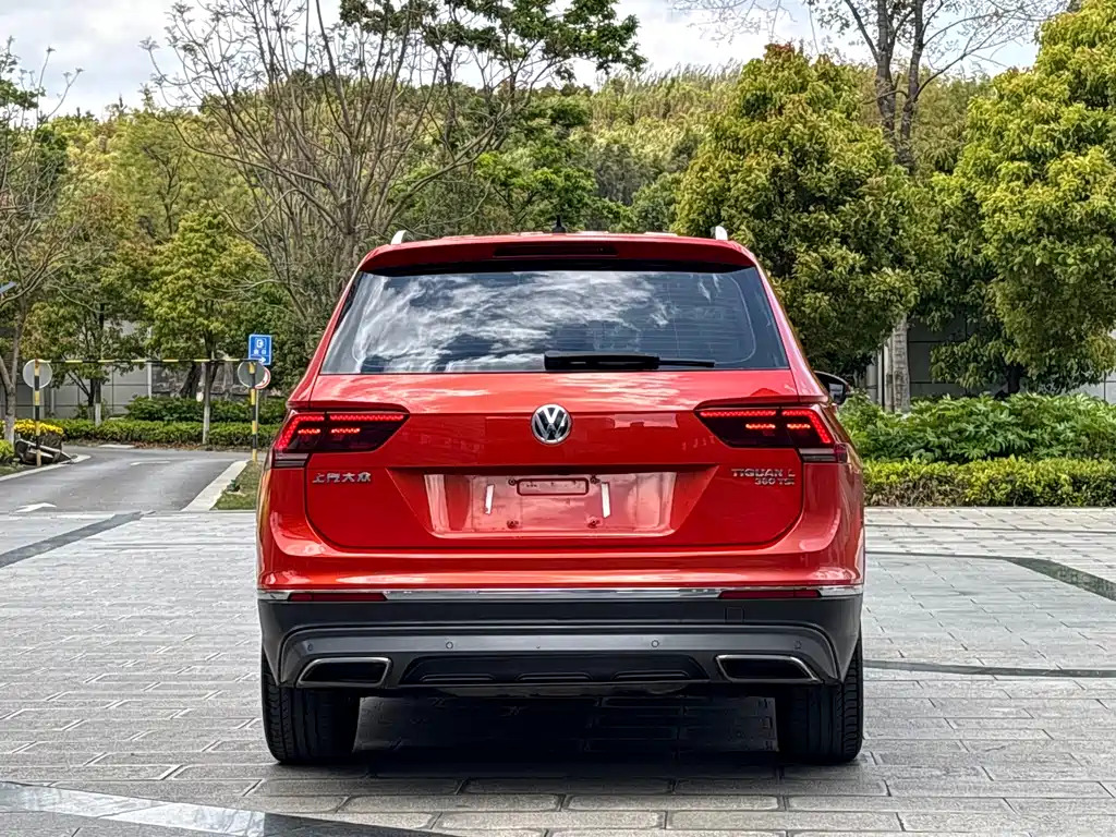 Volkswagen Tiguan L 2017 — фото 6