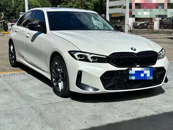 BMW 3 Series 2025