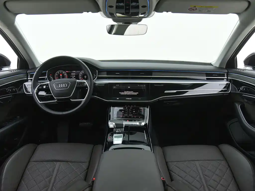 Audi A8 2021 — фото 28
