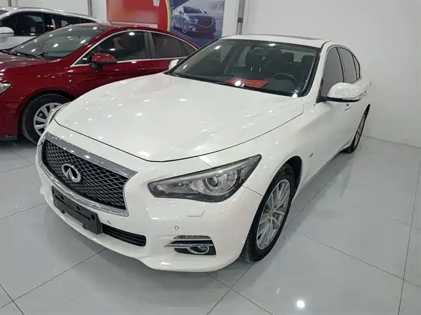 Infiniti Q50L 2016