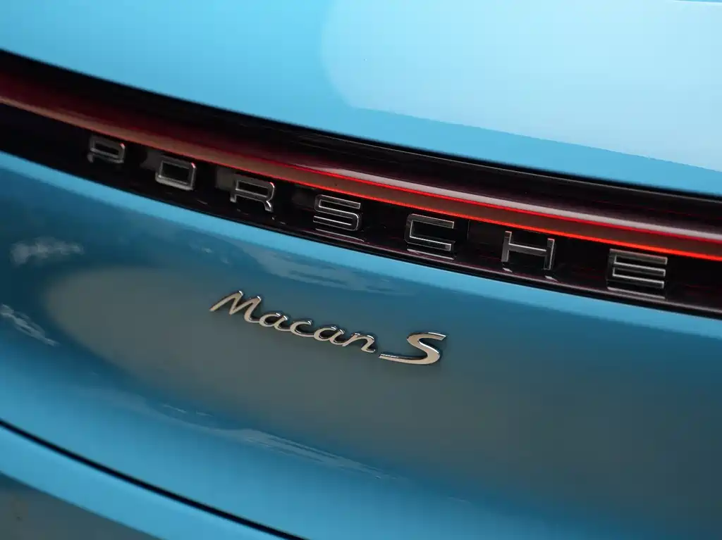 Porsche Macan 2022 — фото 10