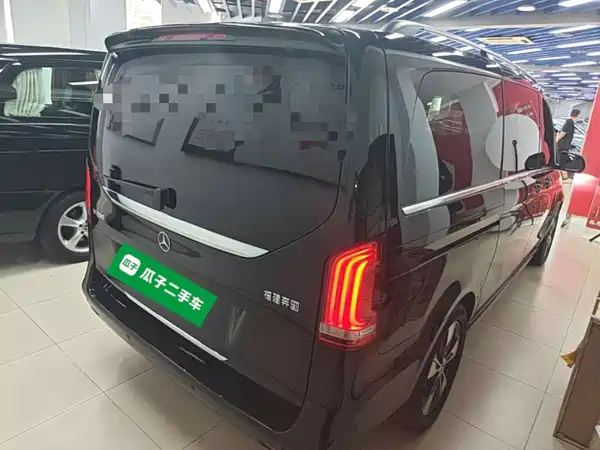 Mercedes-Benz V-Class 2022