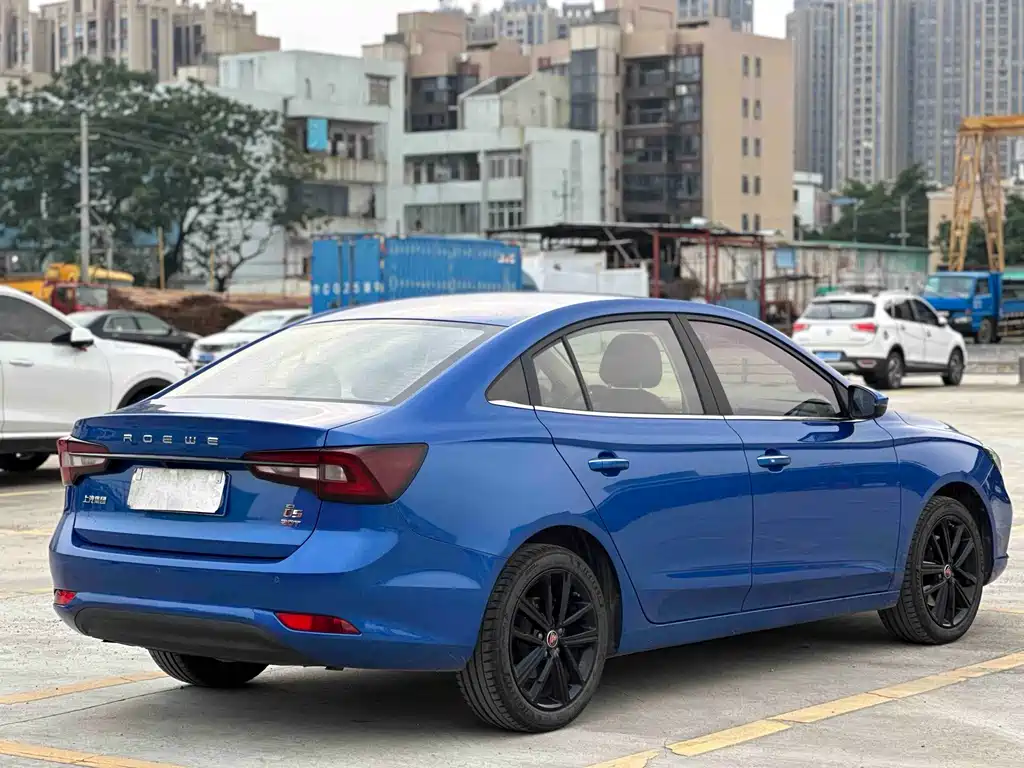 Roewe i5 2019 — фото 16