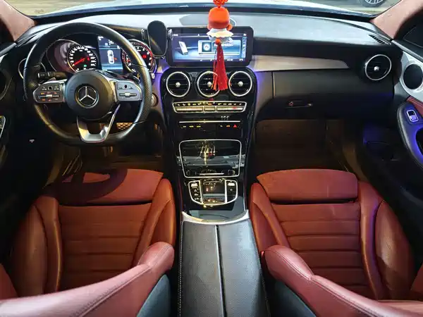 Mercedes-Benz C-Class 2019
