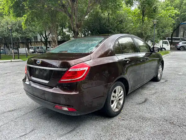 Geely Emgrand 2016