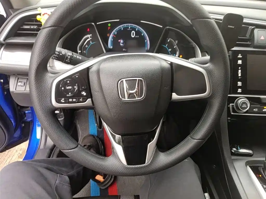 Honda Civic 2020 — фото 11