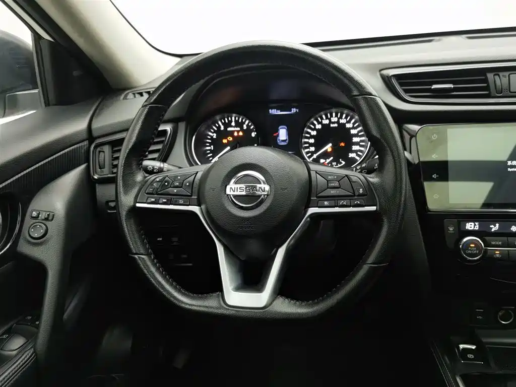 Nissan X-Trail 2020 — фото 11