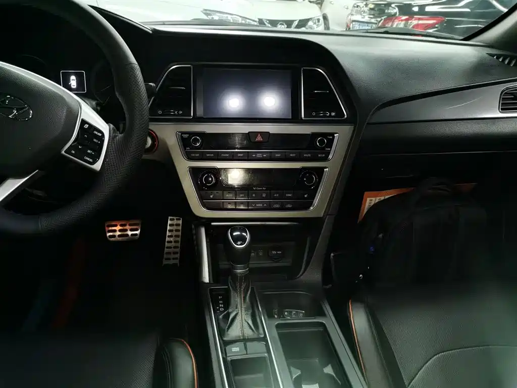 Hyundai Sonata 2015 — фото 13