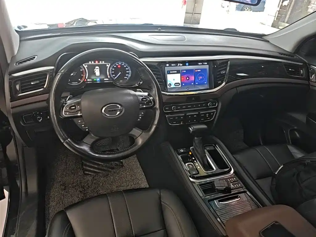 GAC Motor Trumpchi GS8 2018 — фото 10