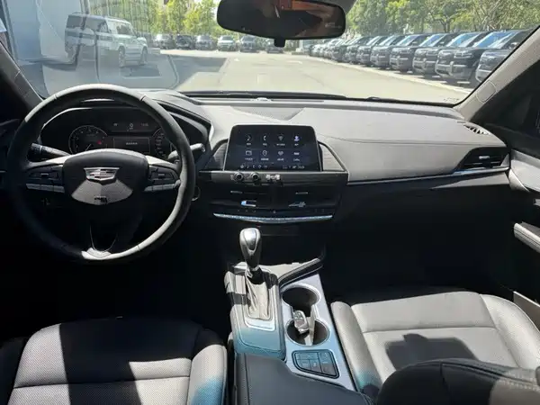 Cadillac CT4 2024
