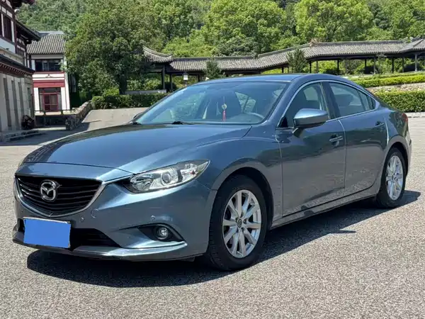 Mazda Atenza 2015