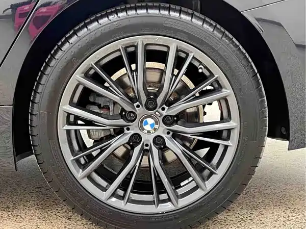 BMW 3 Series 2024