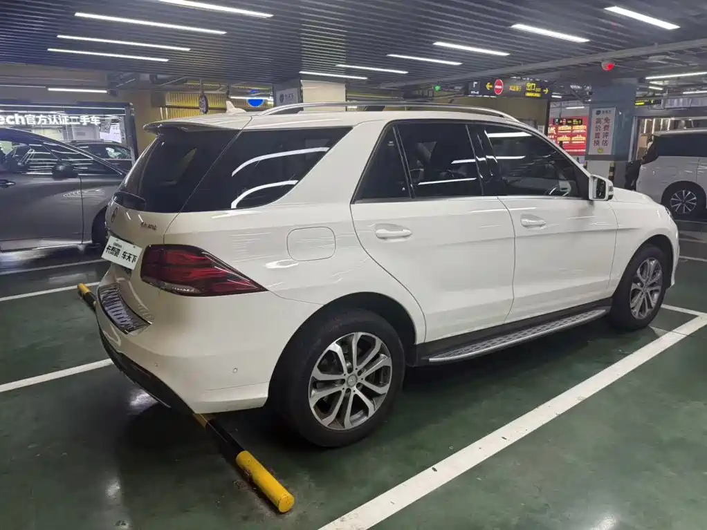 Mercedes-Benz GLE 2016 — фото 5