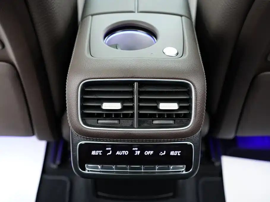 Mercedes-Benz GLS 2023 — фото 19