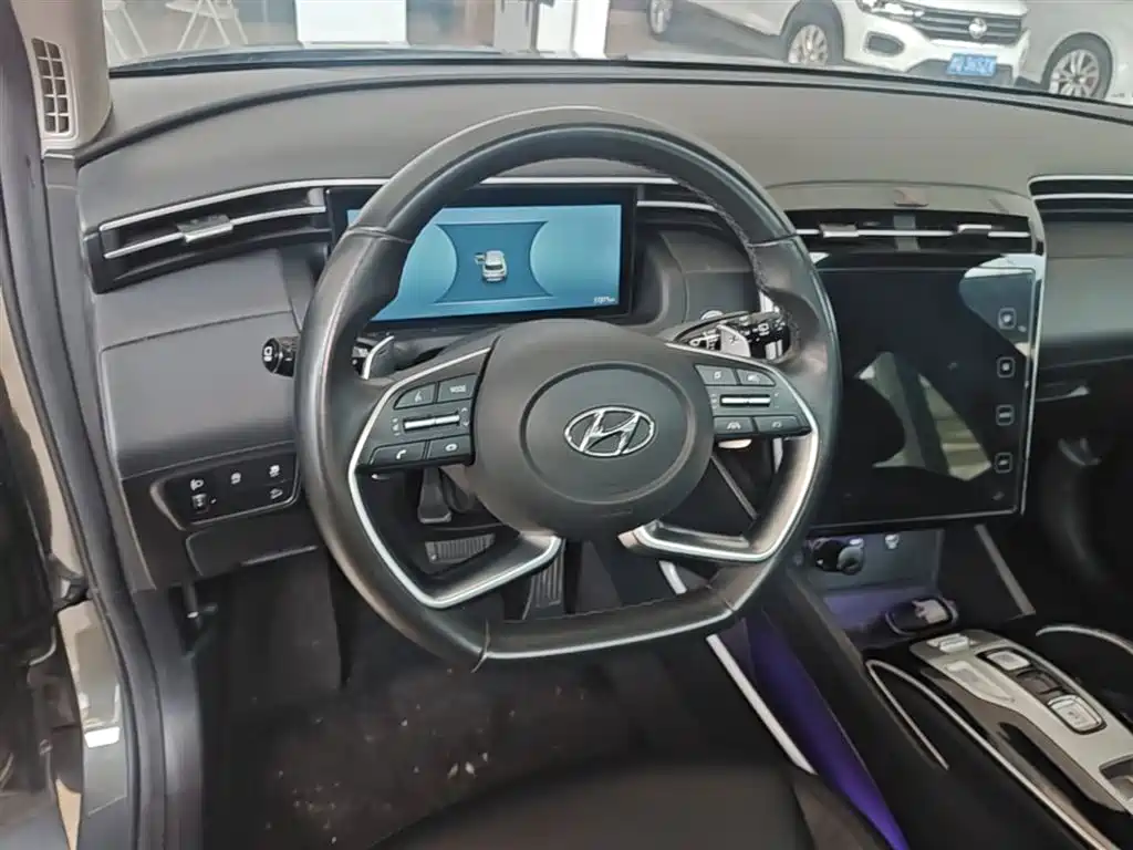 Hyundai Tucson 2022 — фото 11
