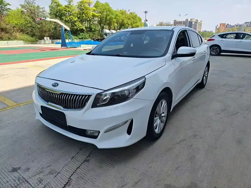 Kia K4 2018
