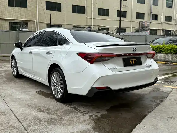 Toyota Avalon 2023