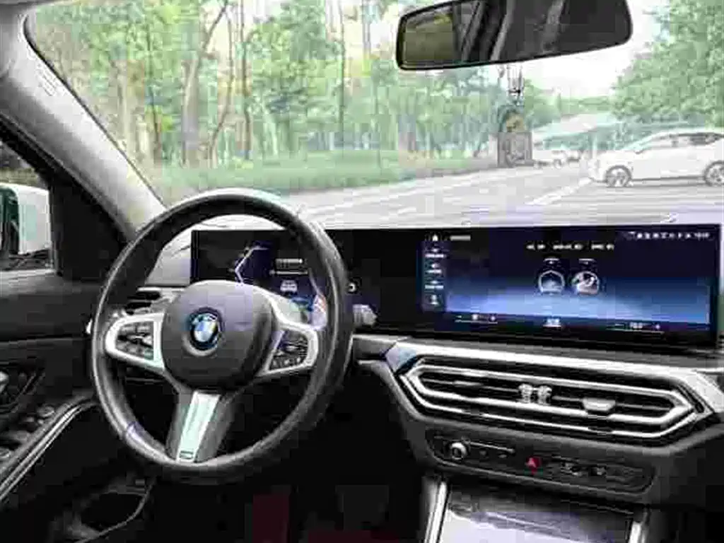 BMW 3 Series 2023