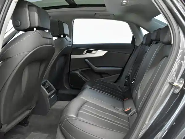 Audi A4L 2024