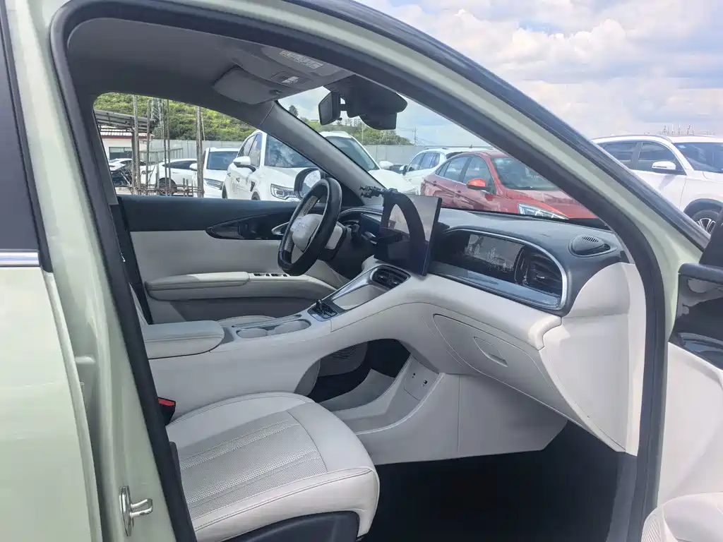 Geely Galaxy Starwish 2024 — фото 9