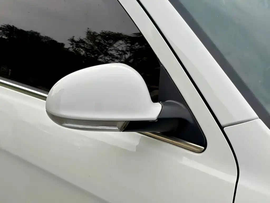 Volkswagen Lavida 2010