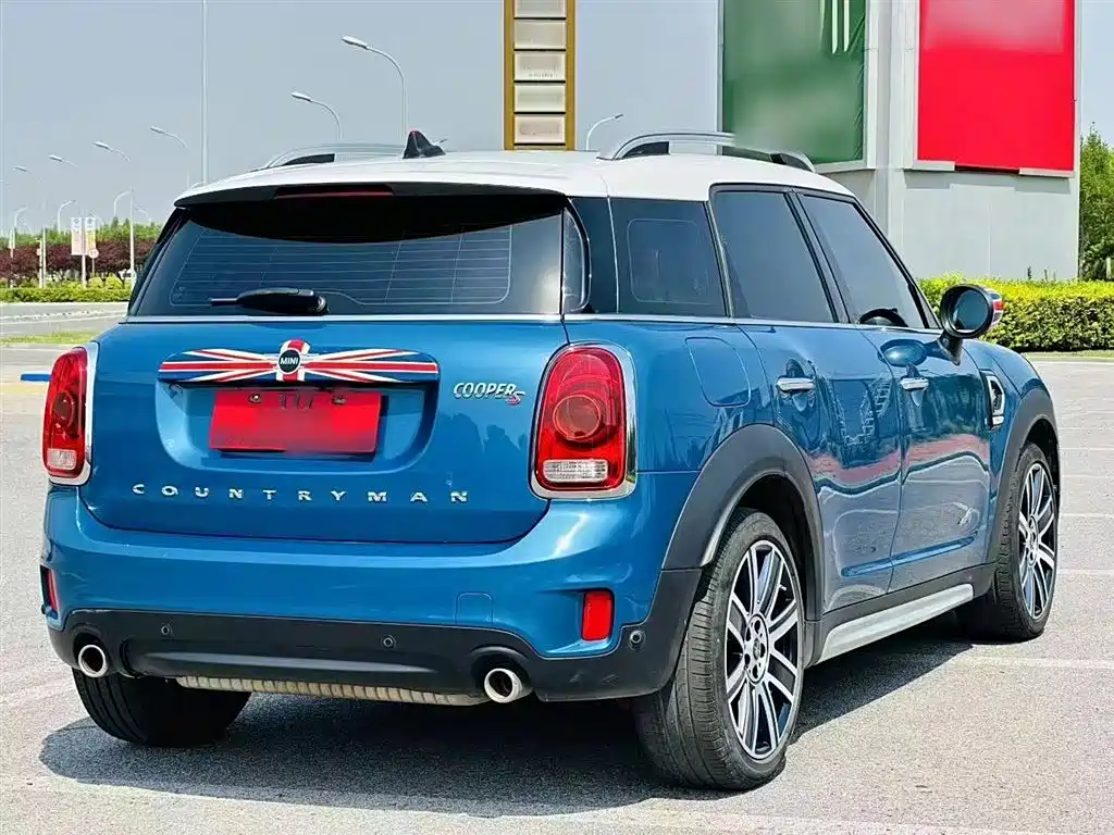 MINI Countryman 2019 — фото 13