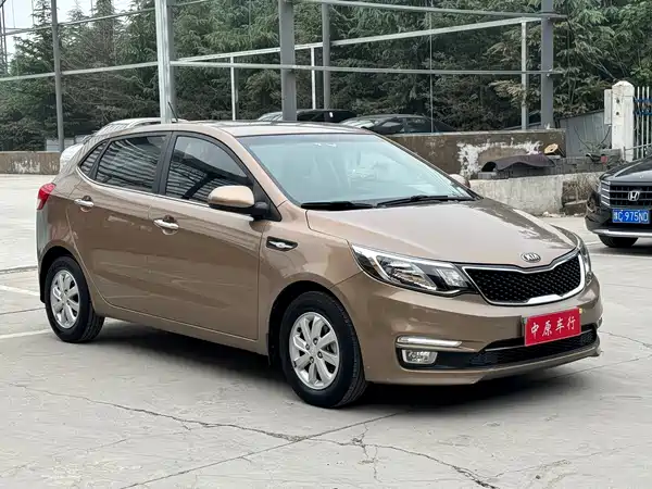 Kia K2 2015