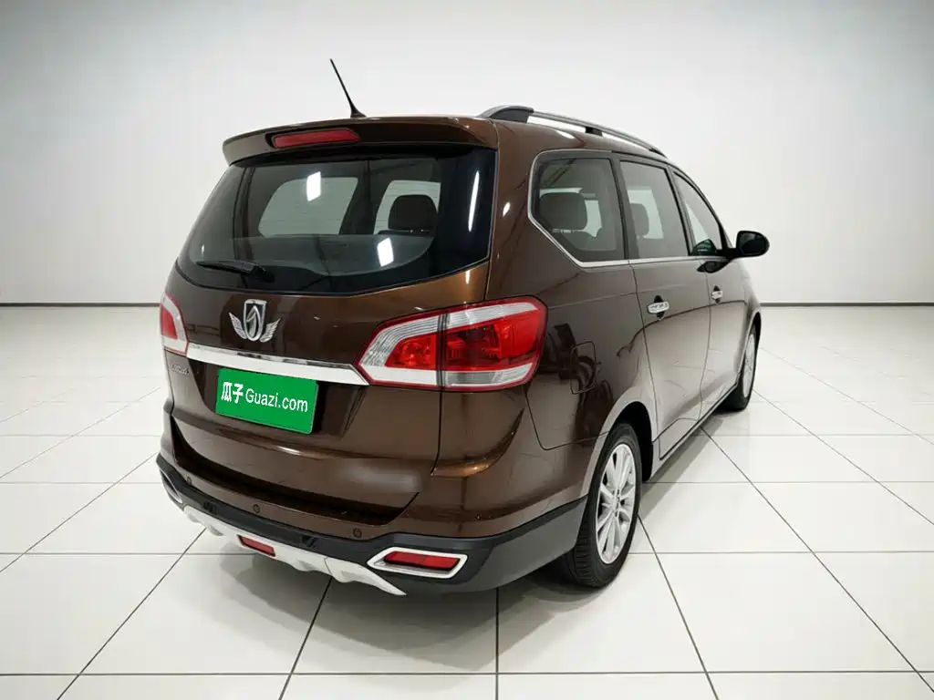 Baojun 730 2014