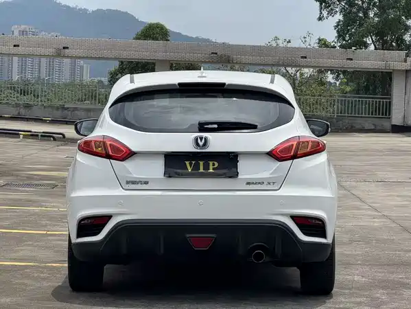 Changan Eado XT 2016
