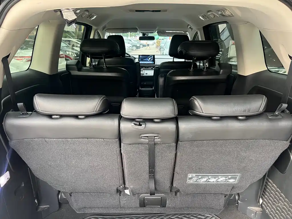 Honda Odyssey 2022 — фото 13