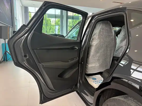 Volkswagen Distinctive 06 2026