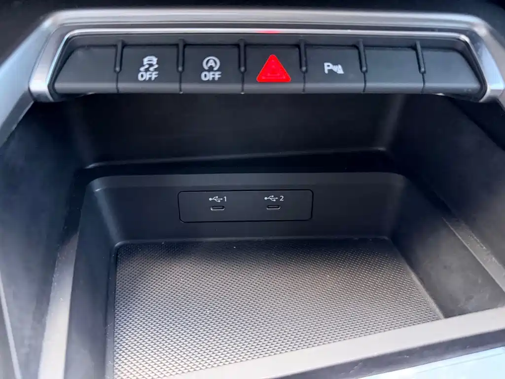 Audi A3 2022 — фото 22