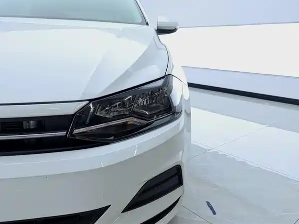 Volkswagen Polo 2021