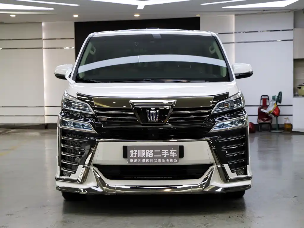 Toyota Vellfire 2020 — фото 2