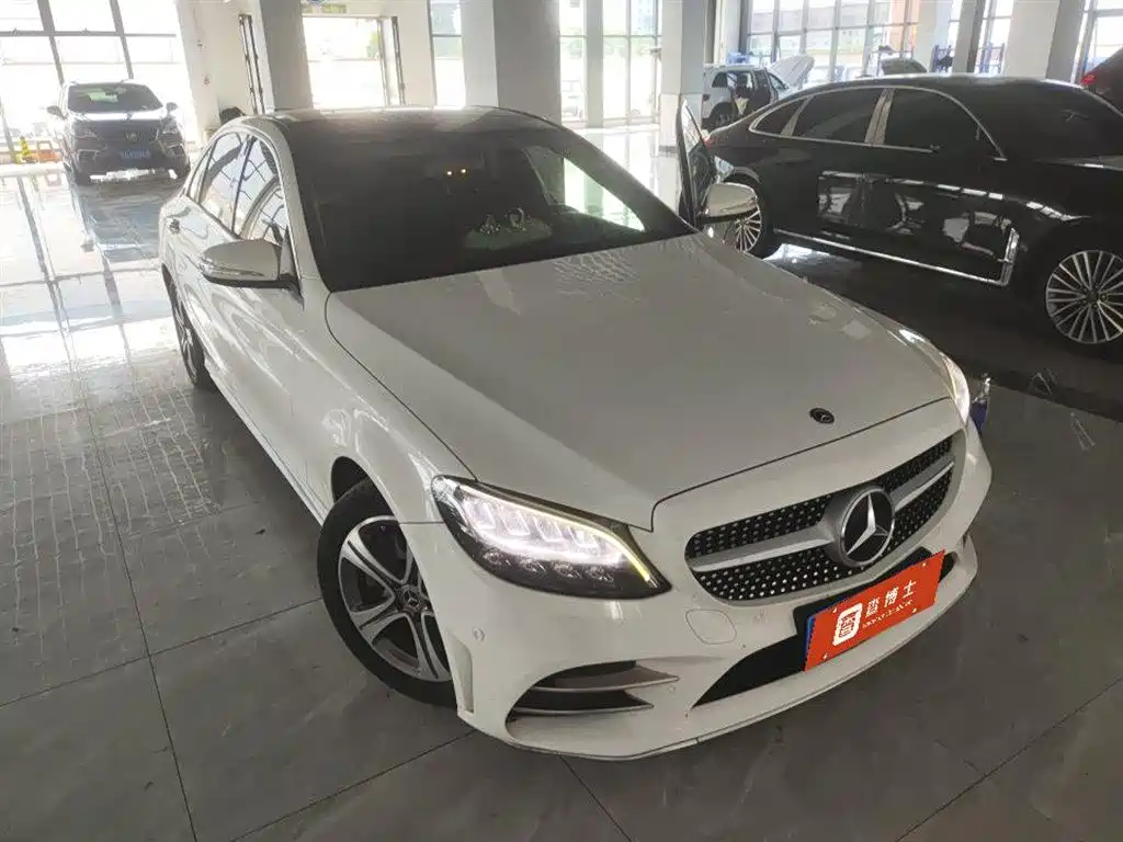 Mercedes-Benz C-Class 2019