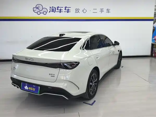 BYD Seal 06 2025