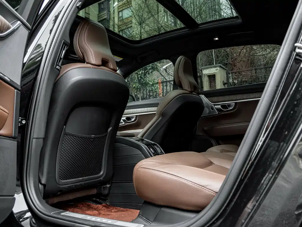 Volvo S90 2023 — фото 11