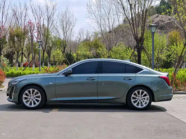 Cadillac CT5 2022