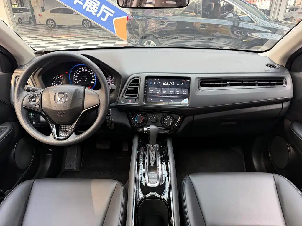 Honda Vezel 2021 — фото 11